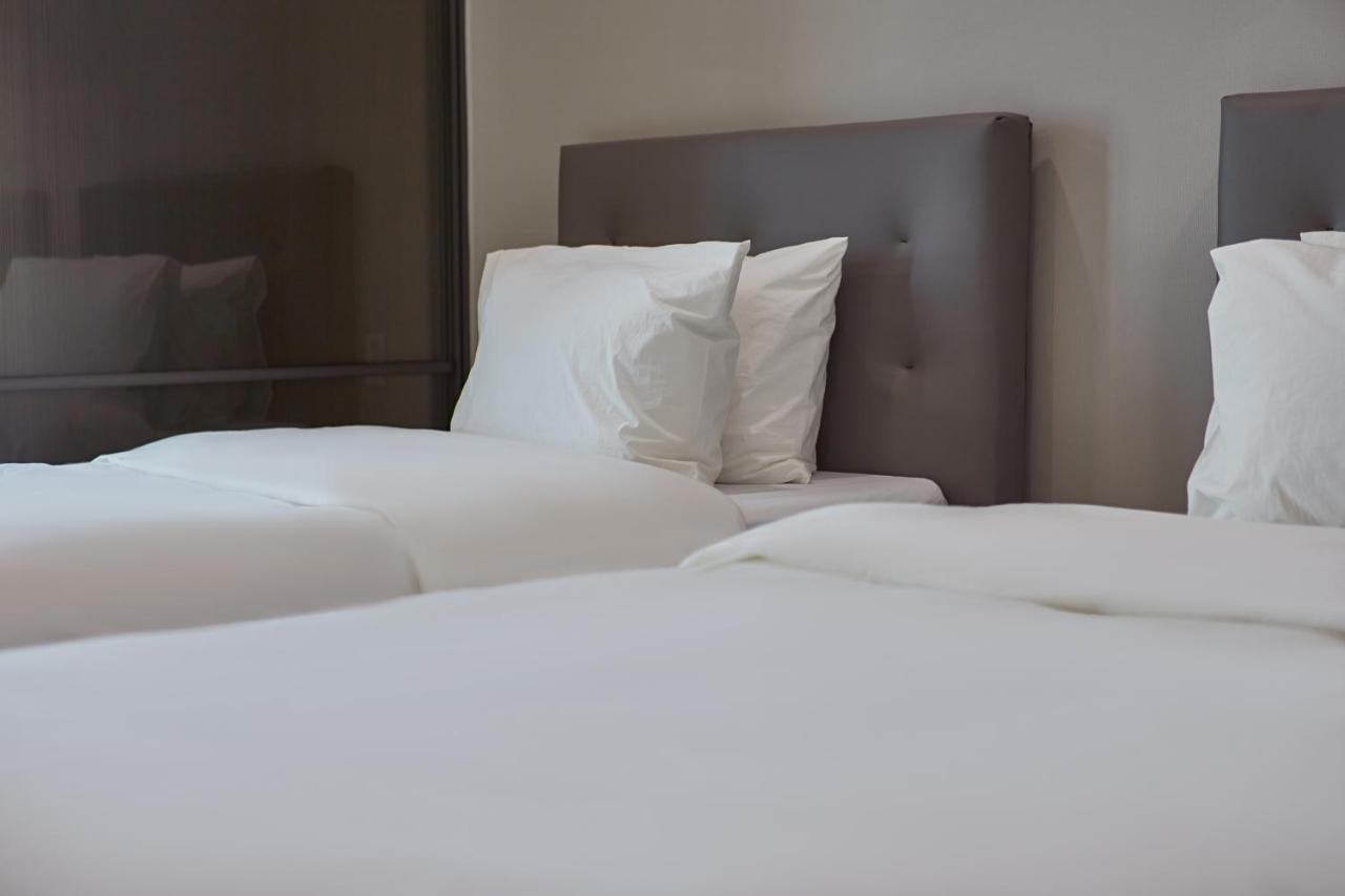 Jeonju Signature Hotel ภายนอก รูปภาพ